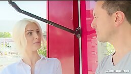 JacquieEtMichelTV 17 07 14 Mandy Fighter Jet FRENCH XXX